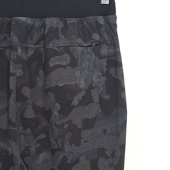 Zella Black Grey Zelfex Camo Super Soft Quick Dry Work Out Shorts Men Size M - Picture 5 of 6